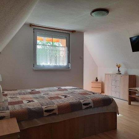 Dora Apartmanhaz זלקרוס מראה חיצוני תמונה