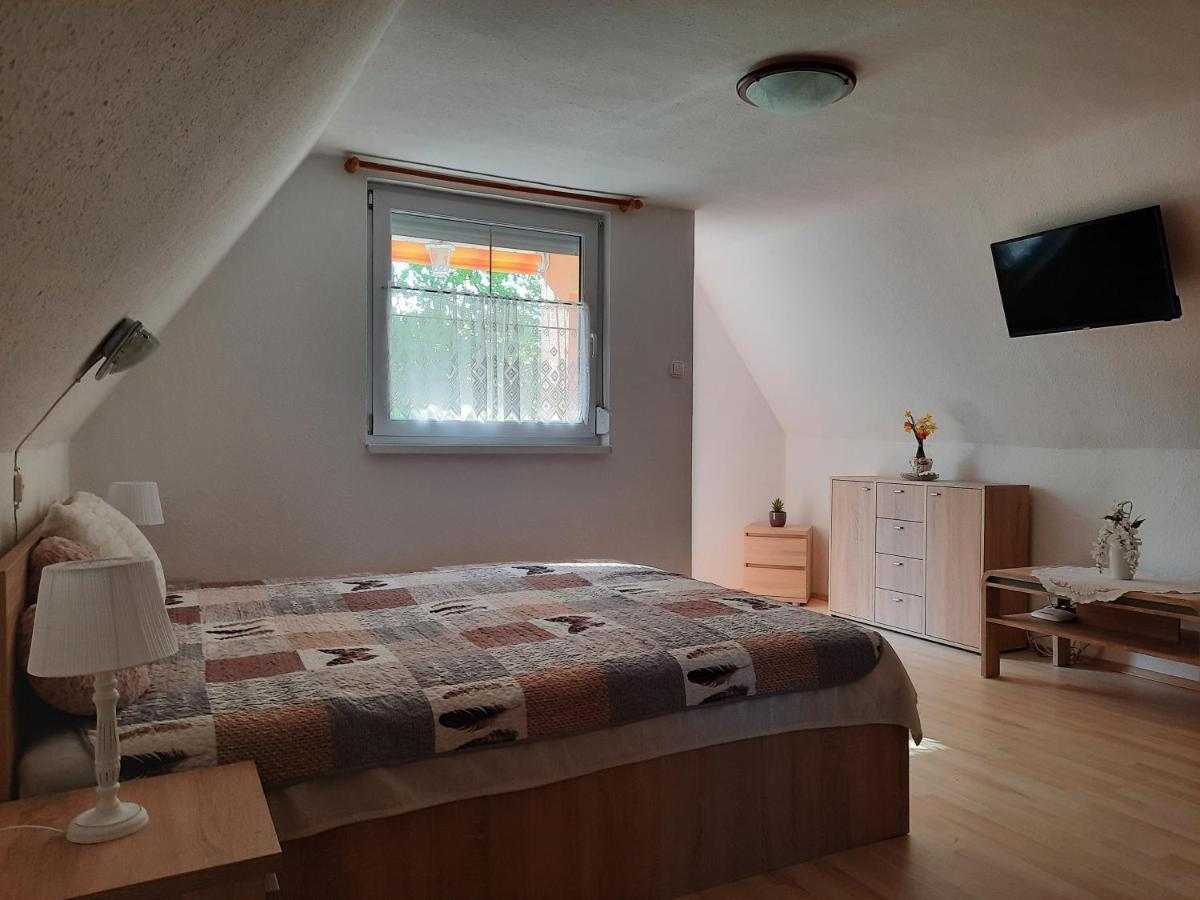 Dora Apartmanhaz זלקרוס מראה חיצוני תמונה
